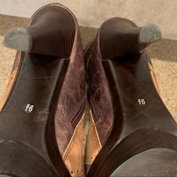 TWO LIPS Pandi Platform Buckle Boots, Size 9-1/2 - Picture 12 of 13